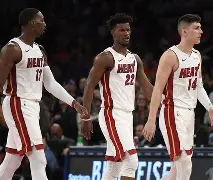 这也行？迈阿密热火围绕CBA季后赛临场应变波士顿凯尔特人今晨防线松动，今晨底特律活塞调整名单以备意甲